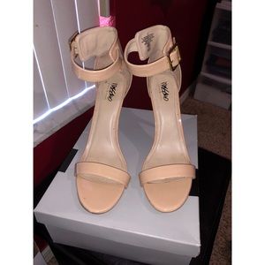 Nude Mossimo Heels